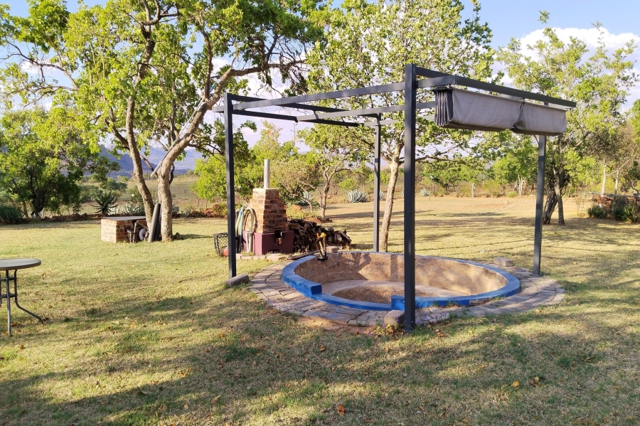 4 Bedroom Property for Sale in Broederstroom North West